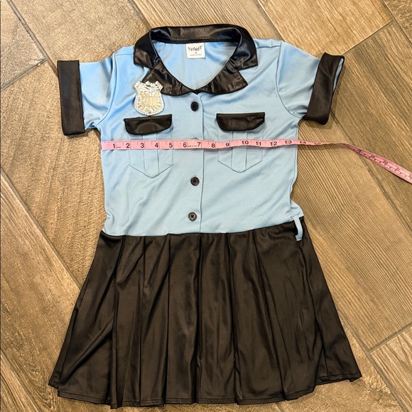 Spirit Cute Cop Police Officer Costume Size Medium - Picture 5 of 12